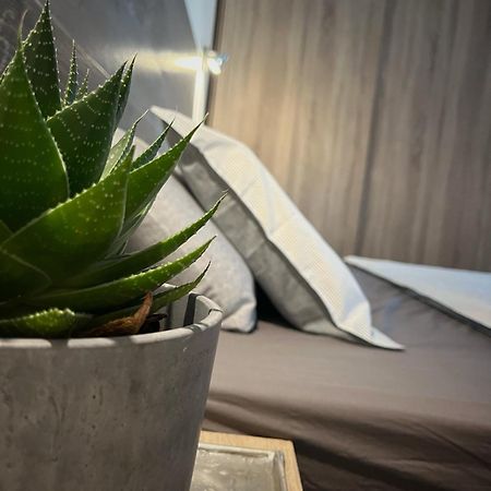 Buzzstays: 1-Bed Bungalow, Garden, Near Yumbo & Beach Maspalomas  Esterno foto